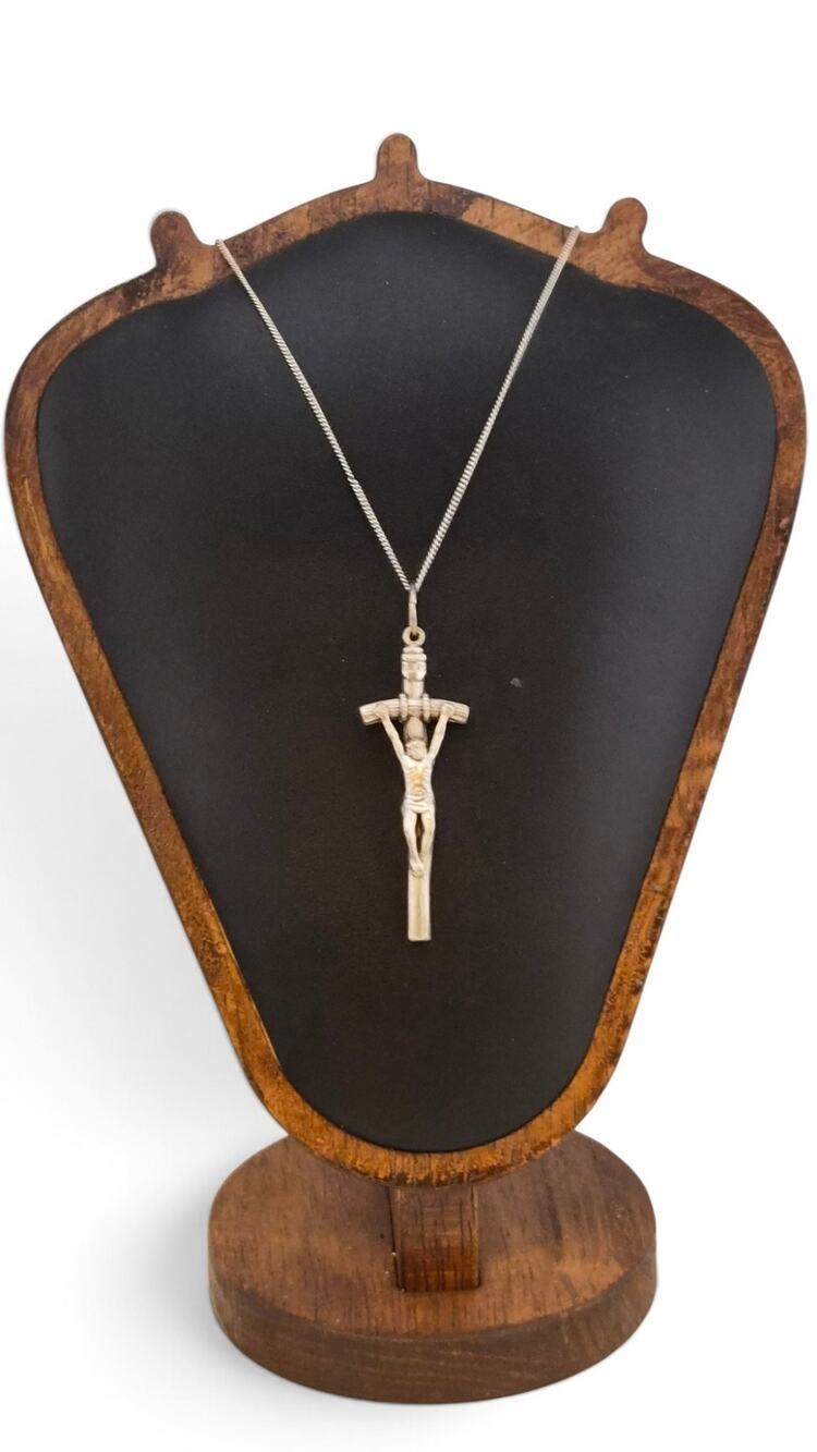 Vintage Italy Crucifix Pendant Necklace 925 Sterling Silver 16" Religious